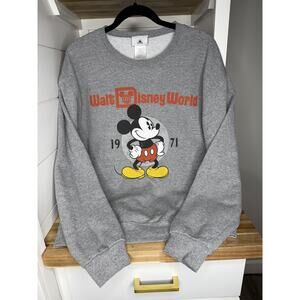 Unisex Disney Mickey Mouse Disneyland Gray Crewneck Sweatshirt Size Med
